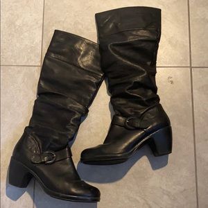 DANSKO BRINKLEY Ruched Zip Slouch Tall Black 41